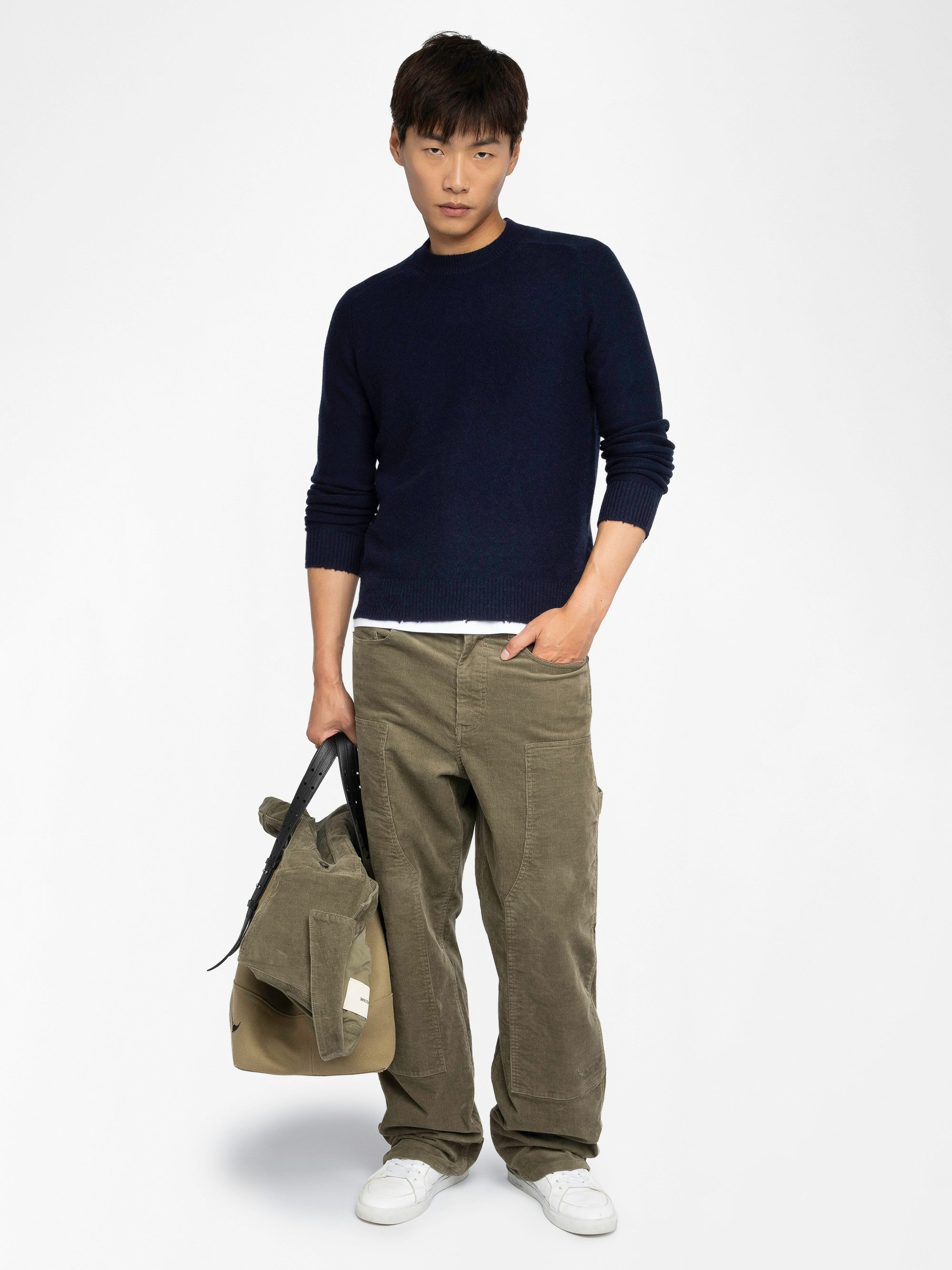 Jordan Jumper - Round neck jumper with long sleeves featuring intarsia 97 voltaire on the back.